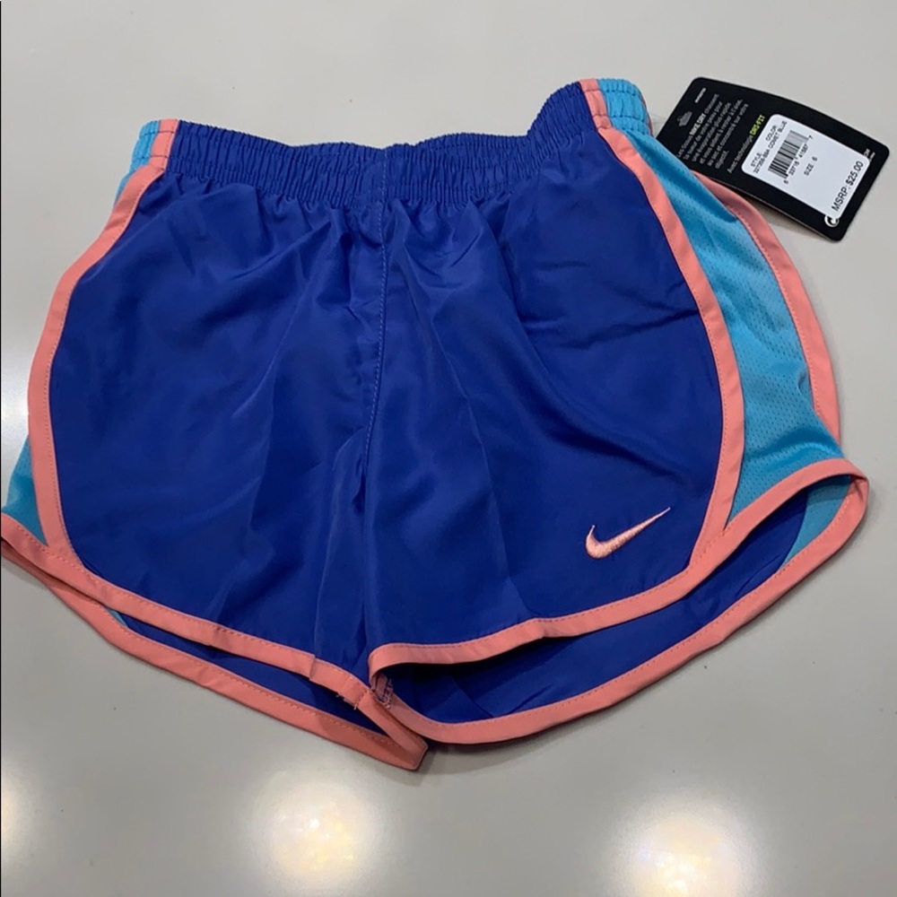 Nike Dry Shorts Girls Kids Size 6